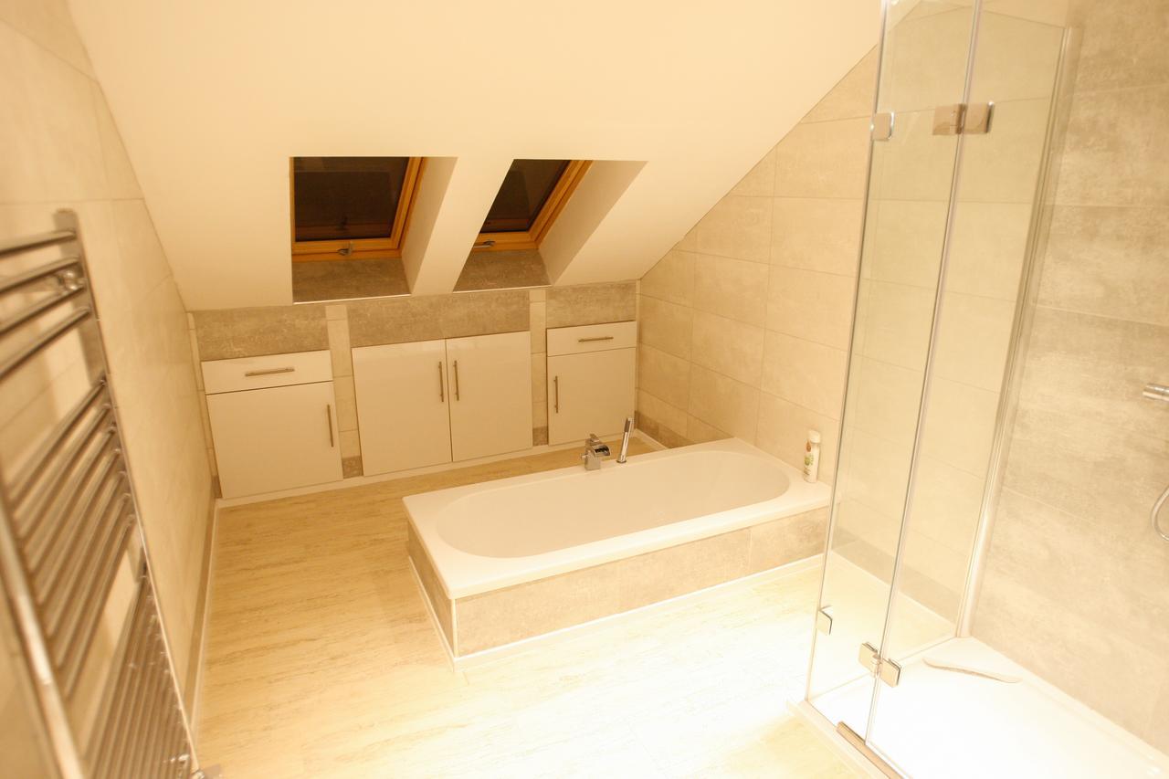 Homeside B&B Силверстон Экстерьер фото